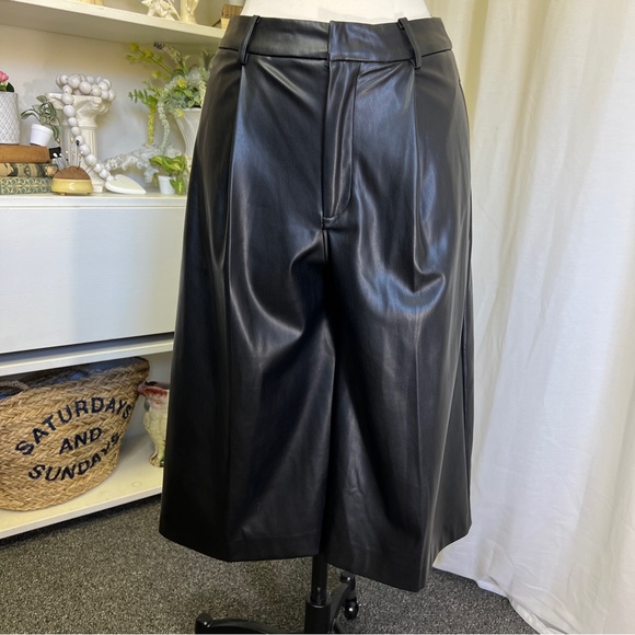 Mango Black Faux-Leather Gaucho Pants - Picture 14 of 16
